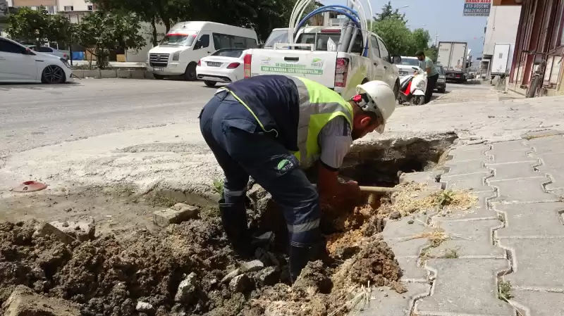 İçmesuyu Hatlarında Bakım Ve Onarım Sürüyor