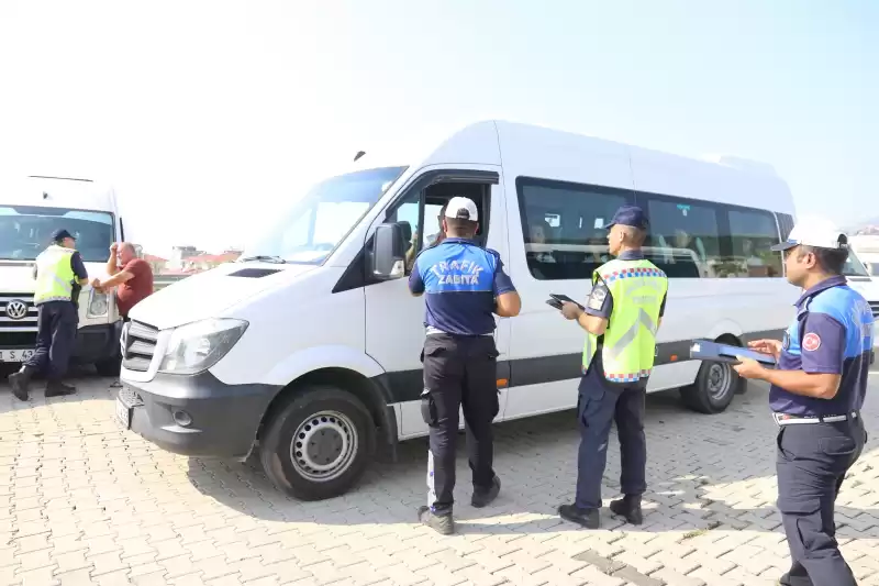 Trafik Zabıtasından öğrenci Servislerine Denetim