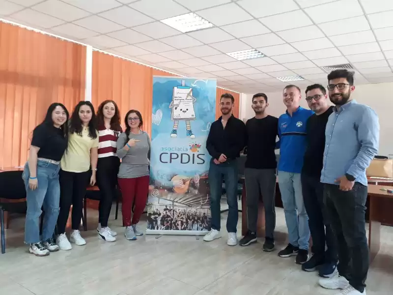 Erasmus+ “EU-RO- E+ntrepreneurship” Projesine 40 öğrenci Katıldı