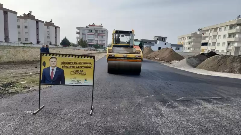 Yalmanlar Caddesi Asfaltlanıyor