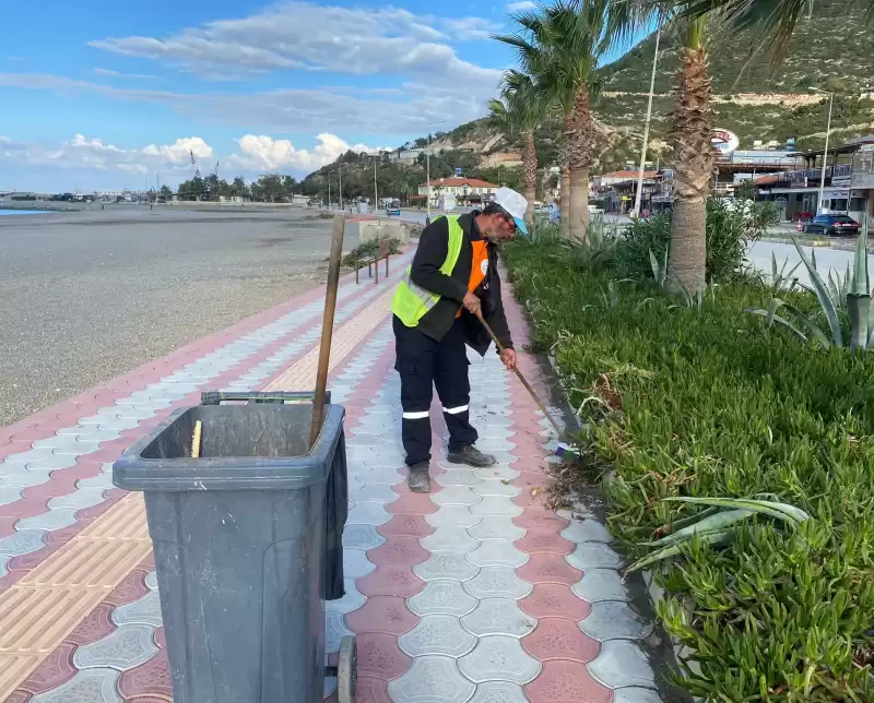 Samandağ’da Temizlik çalışması Başlatıldı