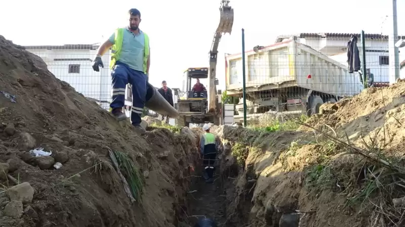 Defne Ballıöz’e Yağmur Suyu Deşarj Hattı