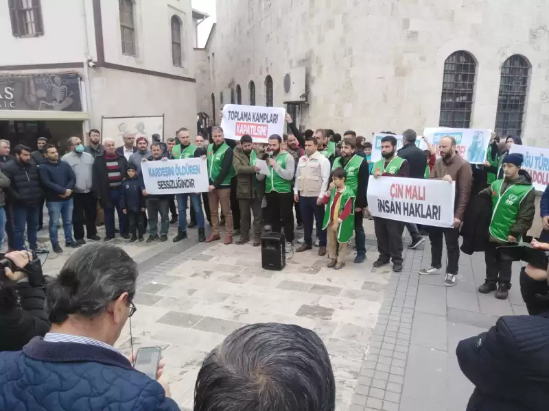 Çin Zulmü Protesto Edildi