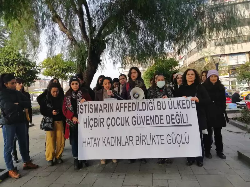 Hatay’da Kadınlar çocuk Istismarına Yönelik Eylem Yaptı