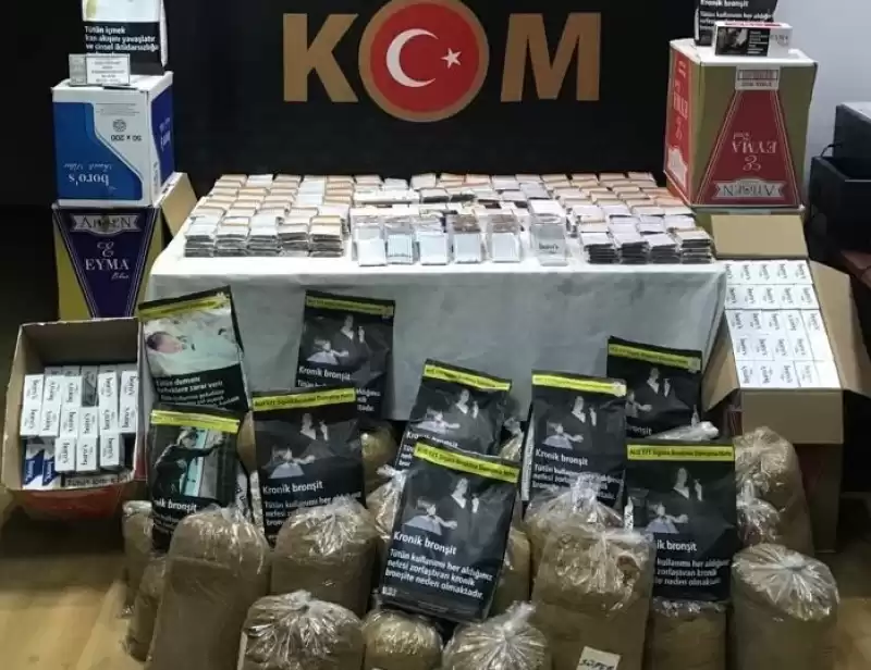 Gümrük Kaçağı 96 Bin Makaron Ile 135 Kilogram Tütün Ele Geçirildi