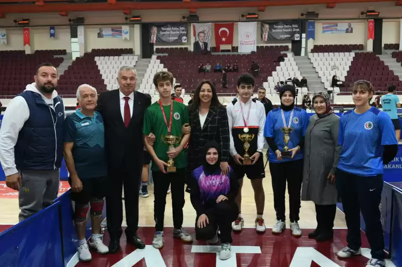 MASA TENİSİ DOSTLUK LİGİ 24. ETAP MÜSABAKALARI  ANTAKYA’DA YOĞUN İLGİ GÖRDÜ