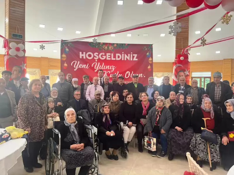 HBB Huzurevi Sakinlerini Yeni Yıl öncesi Yalnız Bırakmadı