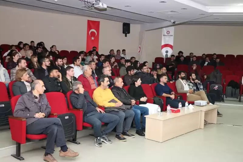 İSTE'de 'Kariyer Buluşması'