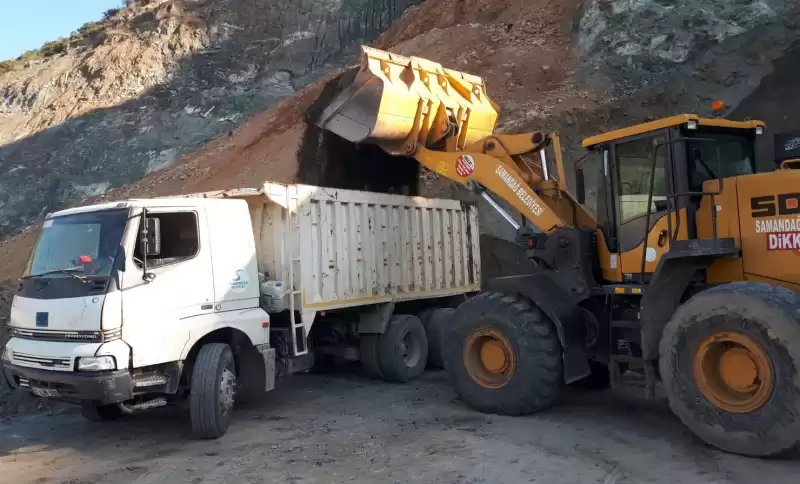 Samandağ’da Yol Genişletme çalışmaları