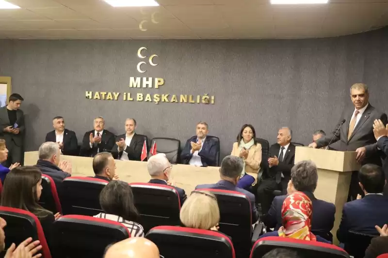 AK Parti Heyetinden MHP'ye Hayırlı Olsun Ziyareti