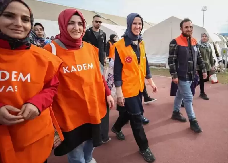 İskenderun’da Depremzede Kadınlarla Buluştu