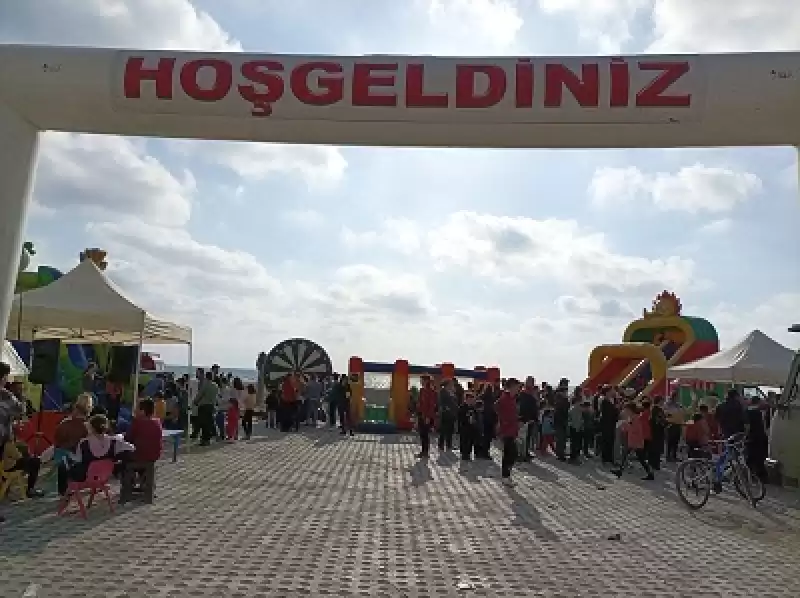 Hatay Samandağ'da Depremzede çocuklar, Oyun Parkında Eğlendi