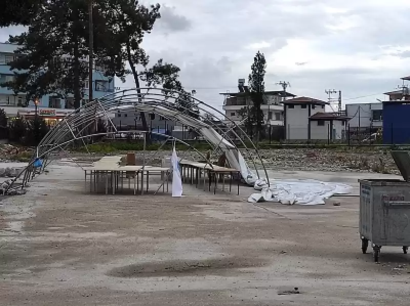 Hatay'da Sağanak Ve Fırtına Hayatı Olumsuz Etkiledi