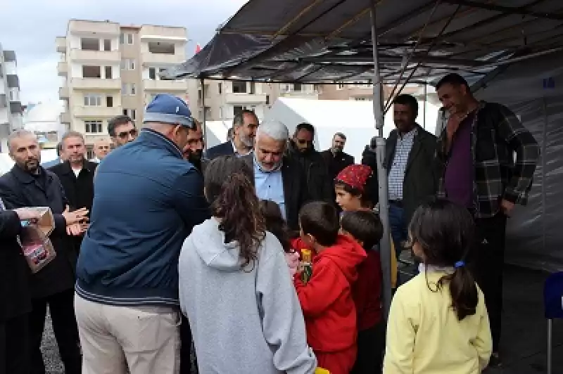 HÜDA PAR Genel Başkanı Yapıcıoğlu, İskenderun'da Depremzedelerle Bir Araya Geldi