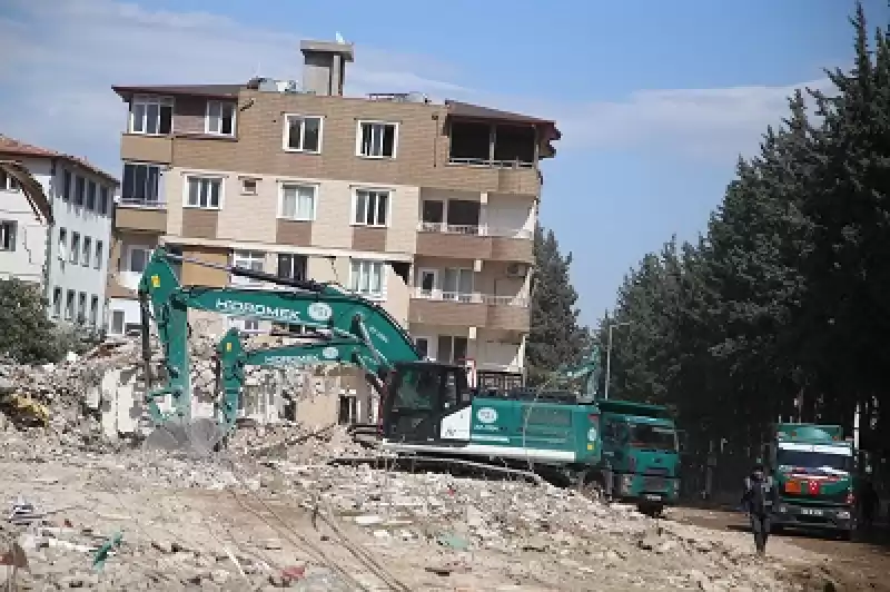 DSİ, Hatay'da 1 Milyon 400 Bin Ton Moloz Taşıdı