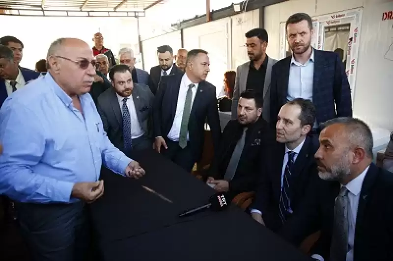 Yeniden Refah Partisi Genel Başkanı Erbakan, Hatay'da çadır Kentleri Ziyaret Etti