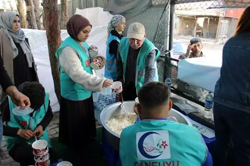 Cansuyu Ve Anadolu Gençlik Dernekleri, Deprem Bölgelerinde Yardımlarını Sürdürüyor