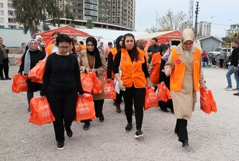 KADEM Başkanı Gümrükçüoğlu, İskenderun'da Kadın Destek Merkezini Ziyaret Etti