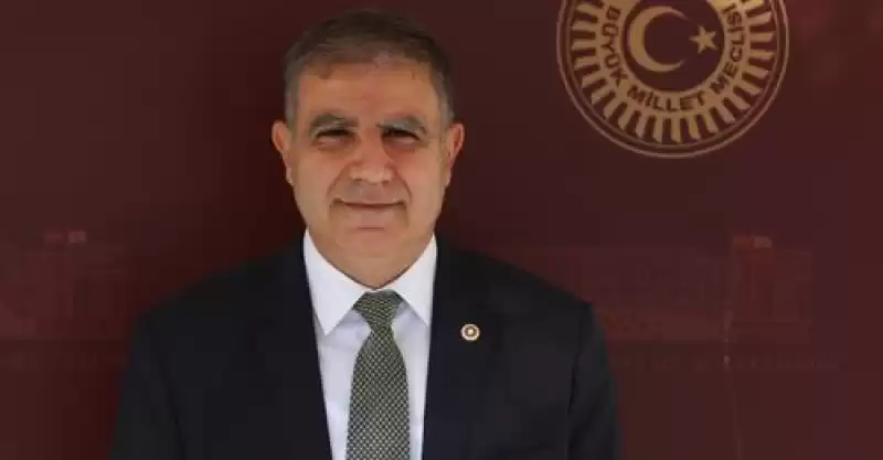 Güzelmansur: Depremzedelerden Ilaç Fiyat Farkı Alınmamalı