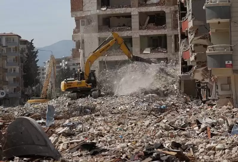 Hatay'da Bina Yıkım Ve Enkaz Kaldırma çalışmaları Devam Ediyor