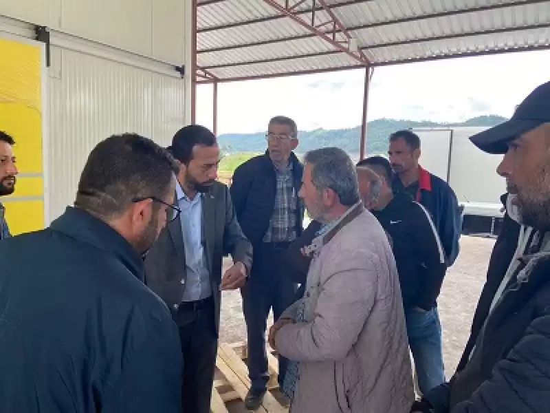 Hatay'da Afetzede çilek üreticisinden Yerli Tüccar Ve Marketlere çağrı