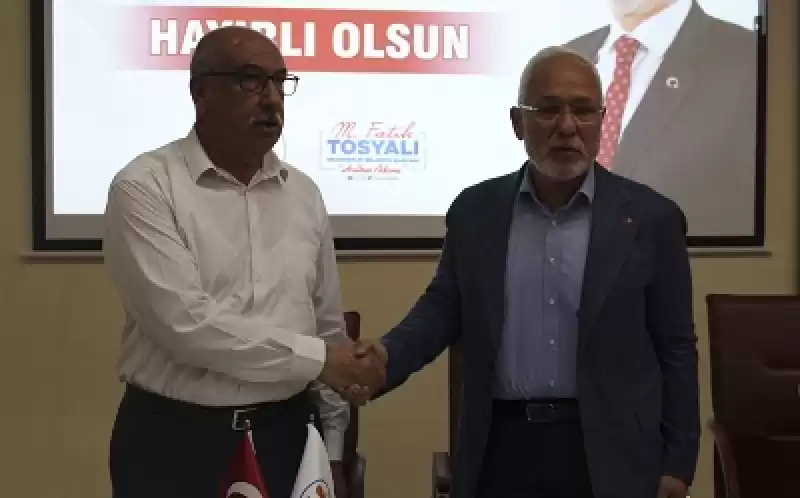 İskenderun Belediyesinde Toplu Iş Sözleşmesi Imzalandı