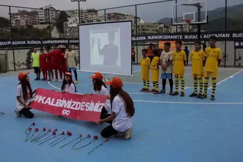 Hatay'da Depremzede çocuklar Futbol Turnuvasında Mücadele Etti