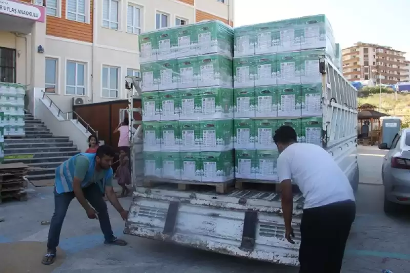 Türkiye Gençlik Vakfı, Depremden Etkilenen Hatay'da Yardım Faaliyetlerini Sürdürüyor