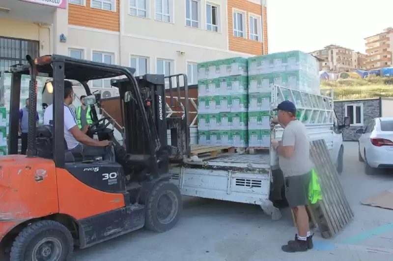 Türkiye Gençlik Vakfı, Depremden Etkilenen Hatay'da Yardım Faaliyetlerini Sürdürüyor