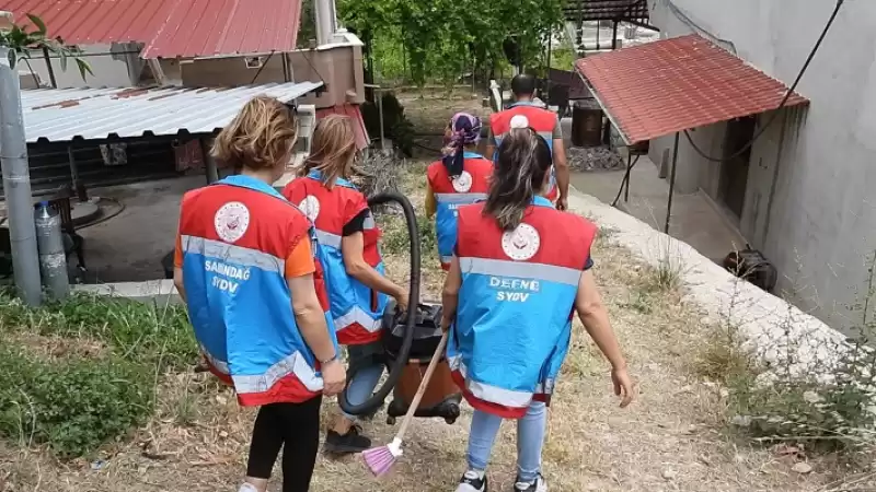 Samandağ'da Yaşlı Ve Engelli Depremzedelere Temizlik Ve Kişisel Bakım Hizmeti