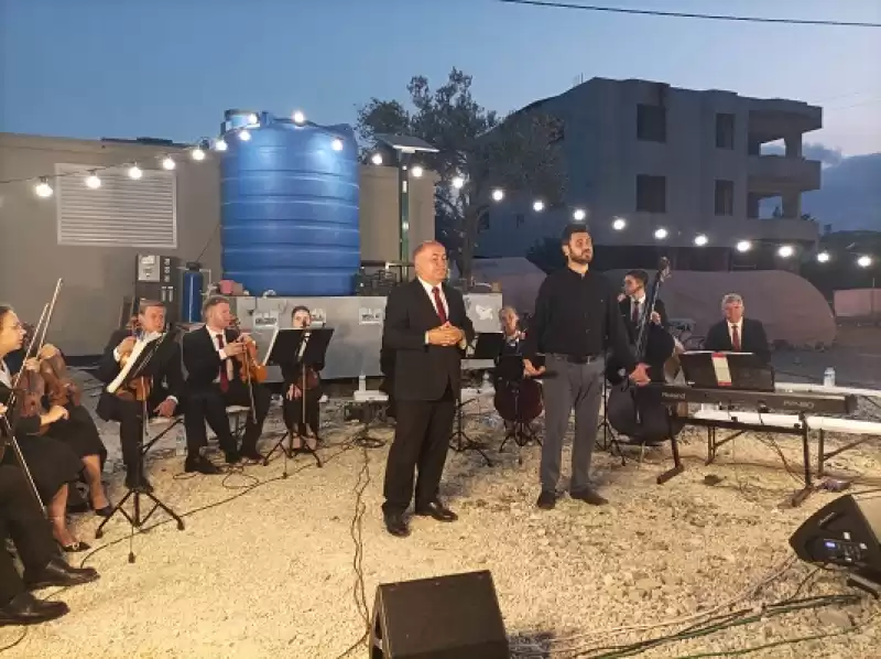 Hatay'da Rus Müzik Topluluğundan Depremzedelere Konser