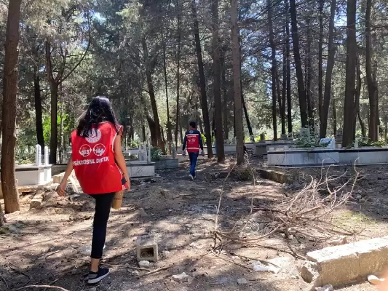 Hatay'da Depremde Yakınlarını Kaybedenlere Psikososyal Destek