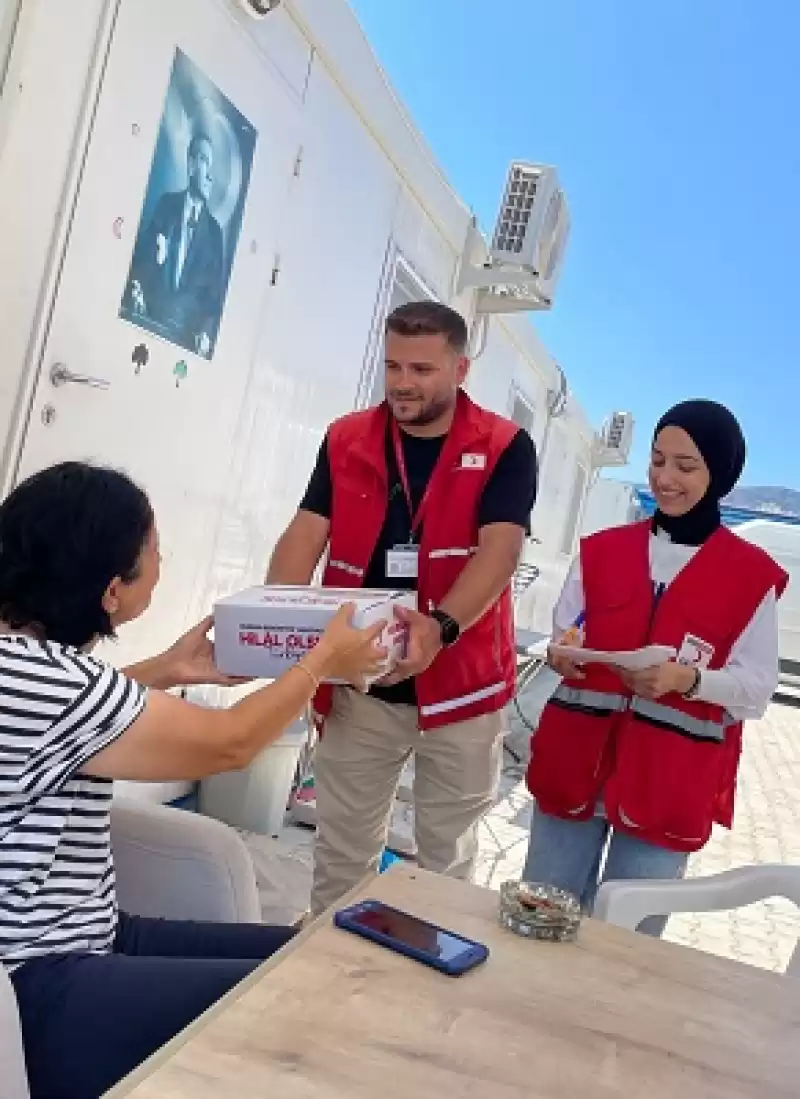 Türk Kızılay, Hatay'da 3 Bin 482 Depremzedeye Kurban Eti Dağıttı