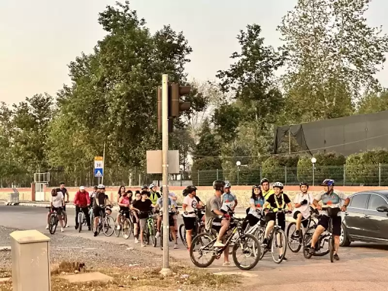  Erzin'de Bir Grup Bisikletli Kazalara Dikkat çekmek Için Pedal çevirdi