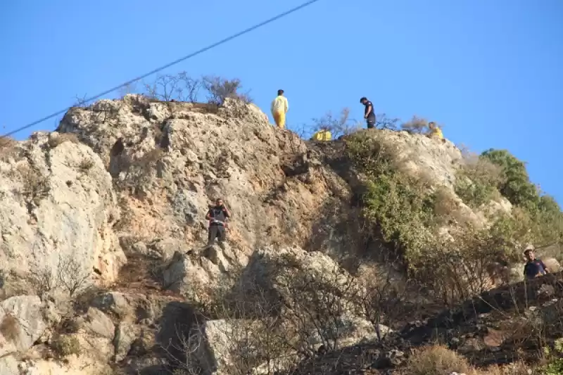 Hatay'da Makilik Alanda çıkan Yangın Kontrol Altına Alındı