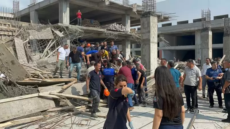 Hatay'da Inşaata Beton Dökümü Sırasında çökme Sonucu 4 Işçi Yaralandı