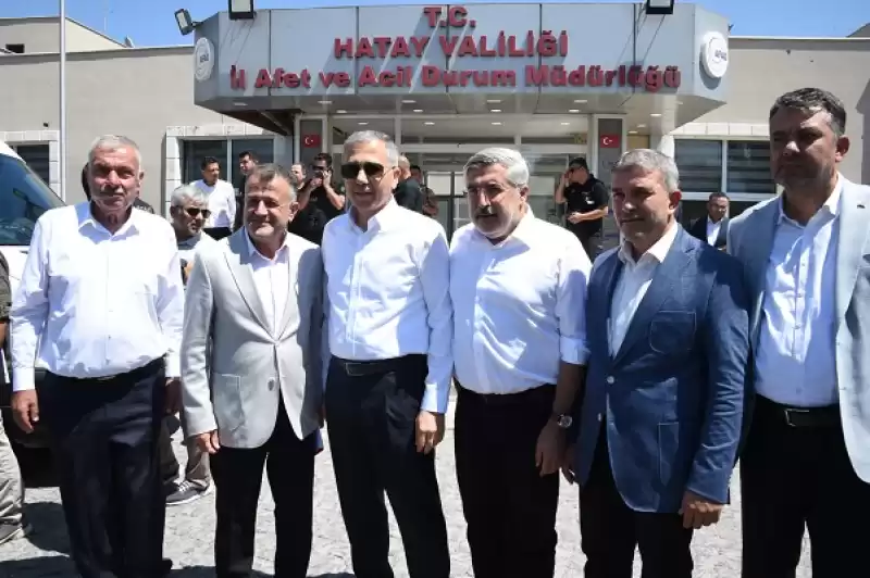 Yerlikaya Konteyner Kentlerde Kalan Vatandaşların Sorunlarını çözmek üzere Hatay’a Geldi