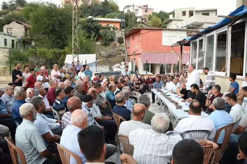 Hemşerilerimize Zor Günde Destek Olmaya çalışıyoruz