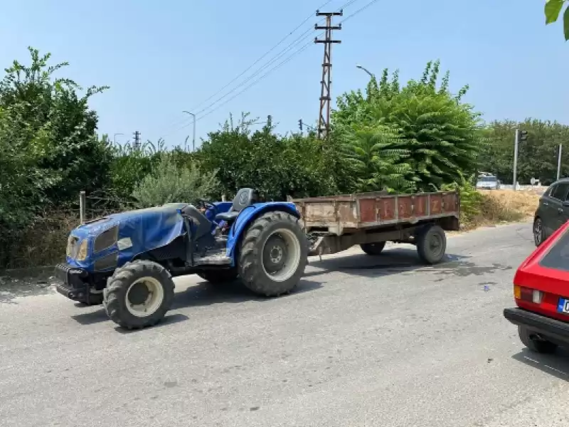 Hatay'da Traktörden Düşen Genç öldü