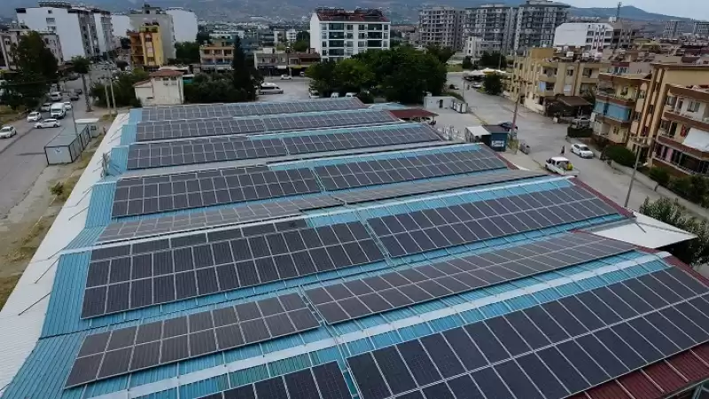 Hatay'da Güneş Enerjisiyle Elektrik üreten Belediye, Bütçesine Katkı Sağlıyor