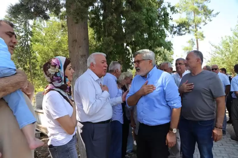 Eski Milletvekili Memet Pürdeloğlu, Hatay'da Son Yolculuğuna Uğurlandı 