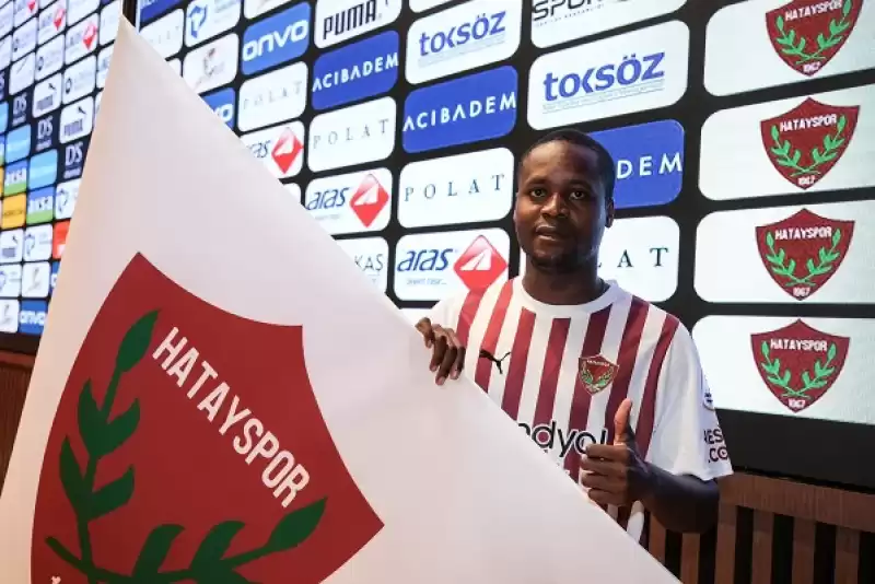 Massanga Matonda Hatayspor'la 4 Yıllık Sözleşme Imzaladı 