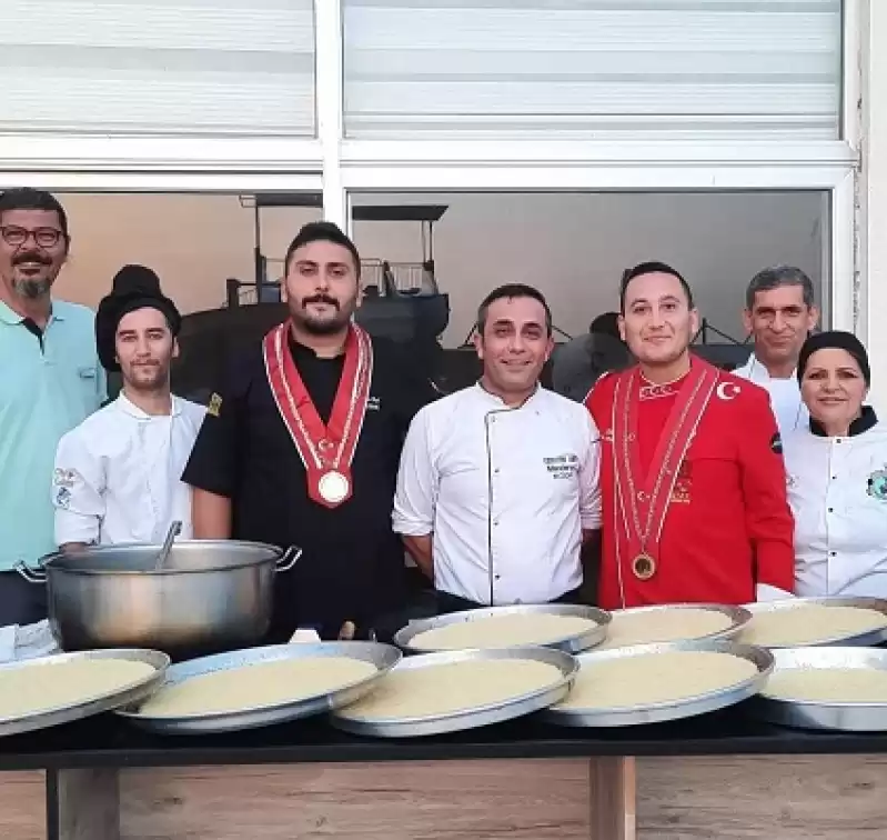 Hatay Ve Adana’nın Yemekleri Erzin'de Sergilendi