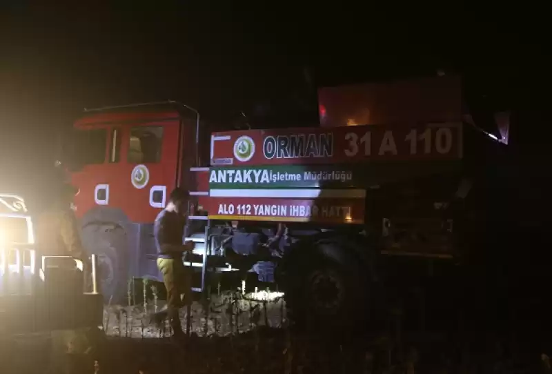 Hatay'da Zeytinlik Alanda çıkan Yangın Kontrol Altına Alındı