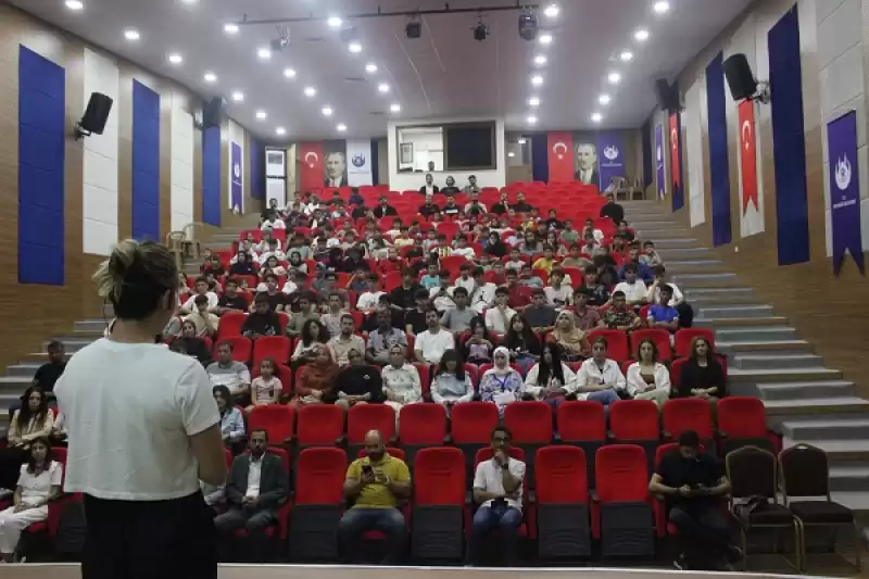 Dalış Rekortmeni Şahika Encümen, Yayladağı’nda 