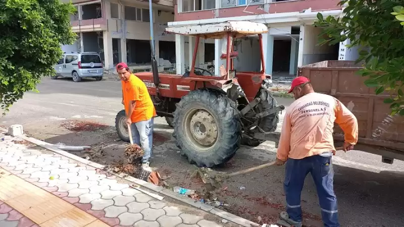 Samandağ’ın Her Köşesinde Temizlik Seferberliği Devam Ediyor 