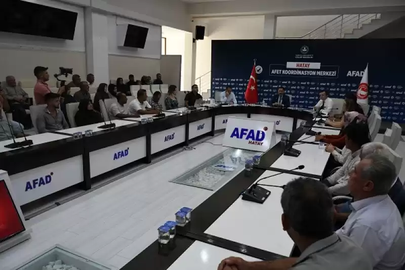 Hatay'da Yapılan Ilk Köy Tipi Afet Konutlarının Hak Sahipleri Kurayla Belirlendi