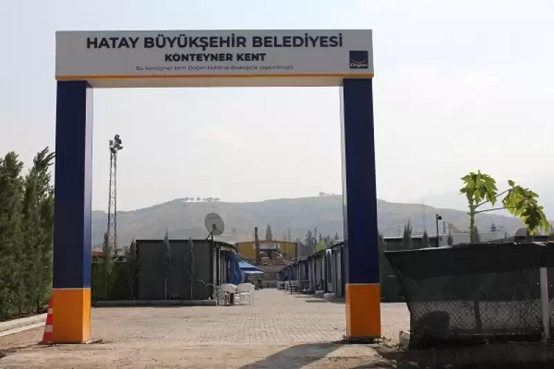 Hatay Arsuz'da Depremzedeler Için 111 Konteynerlik Yaşam Alanı Kuruldu