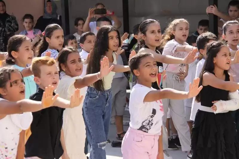 Hatay'da Depremzede çocuklara Moral Etkinliği Düzenlendi 