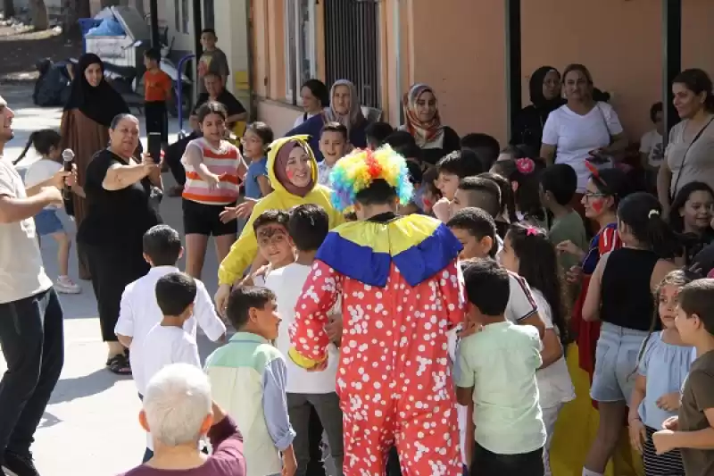 Hatay'da Depremzede çocuklara Moral Etkinliği Düzenlendi 